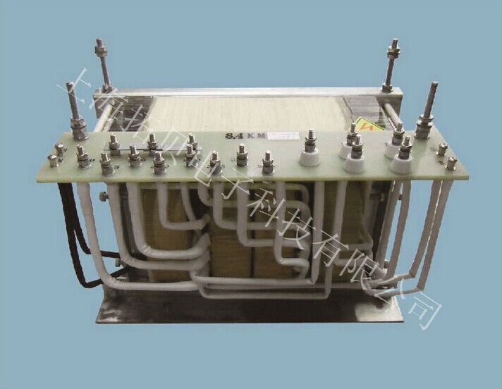 UV變壓器（UV Transformer）